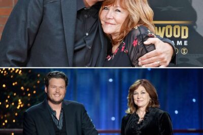 Blake Shelton, a country music giant, stood on stage, his voice steady as he prepared for a holiday performance that would tug at every heartstring in the room. But this time, something was different. By his side was the woman who helped shape his world—his mother. As they sang “Time for Me to Come Home,” the warmth of family, love, and tradition filled the air. Blake’s voice, rich and familiar, blended seamlessly with hers, a perfect harmony that resonated with deep, unspoken connection.