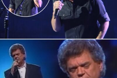 Blake Shelton took the stage in Cincinnati, Ohio, and poured his heart into Conway Twitty’s classic Goodbye Time. You can feel the weight in every note—his voice carrying the kind of pain only a shattered heart can bring. Singing this song live isn’t just difficult; it’s damn near impossible when the wounds are still fresh. But somehow, through the heartbreak, he delivers a performance that would make Conway proud.