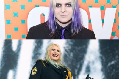 Australian rock star, Sam Wellings, aka Kim Dracula, had a very close call when their tour bus burst into flames in Texas, forcing the singer to cancel two of their shows