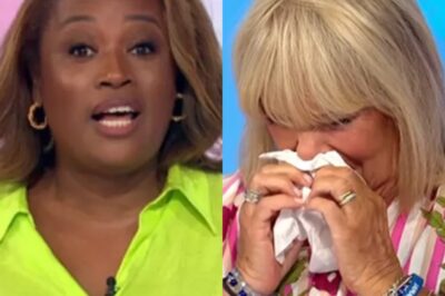 Loose Women star halts show for ‘moment of reflection’ as she shares ‘very sad news’