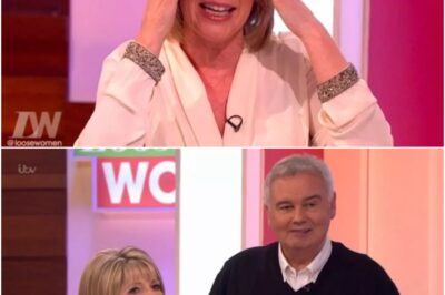 Ruth Langsford ‘mortified’ after sharing intimate picture she insisted ‘wasn’t Eamonn’!